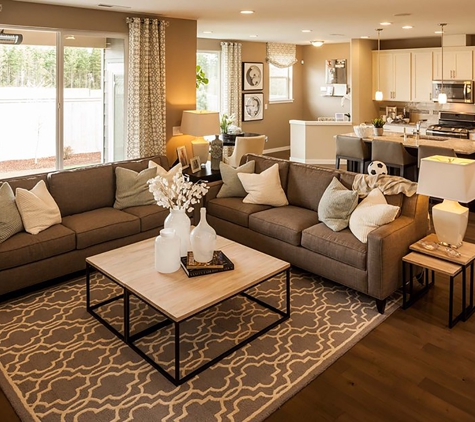 Ashton Ridge by Pulte Homes - Batavia, IL