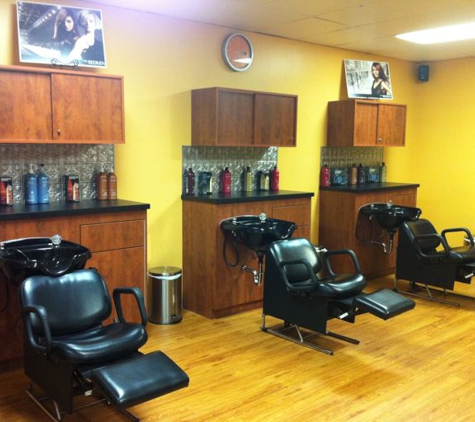 salon simply beautiful - Berkley, MI