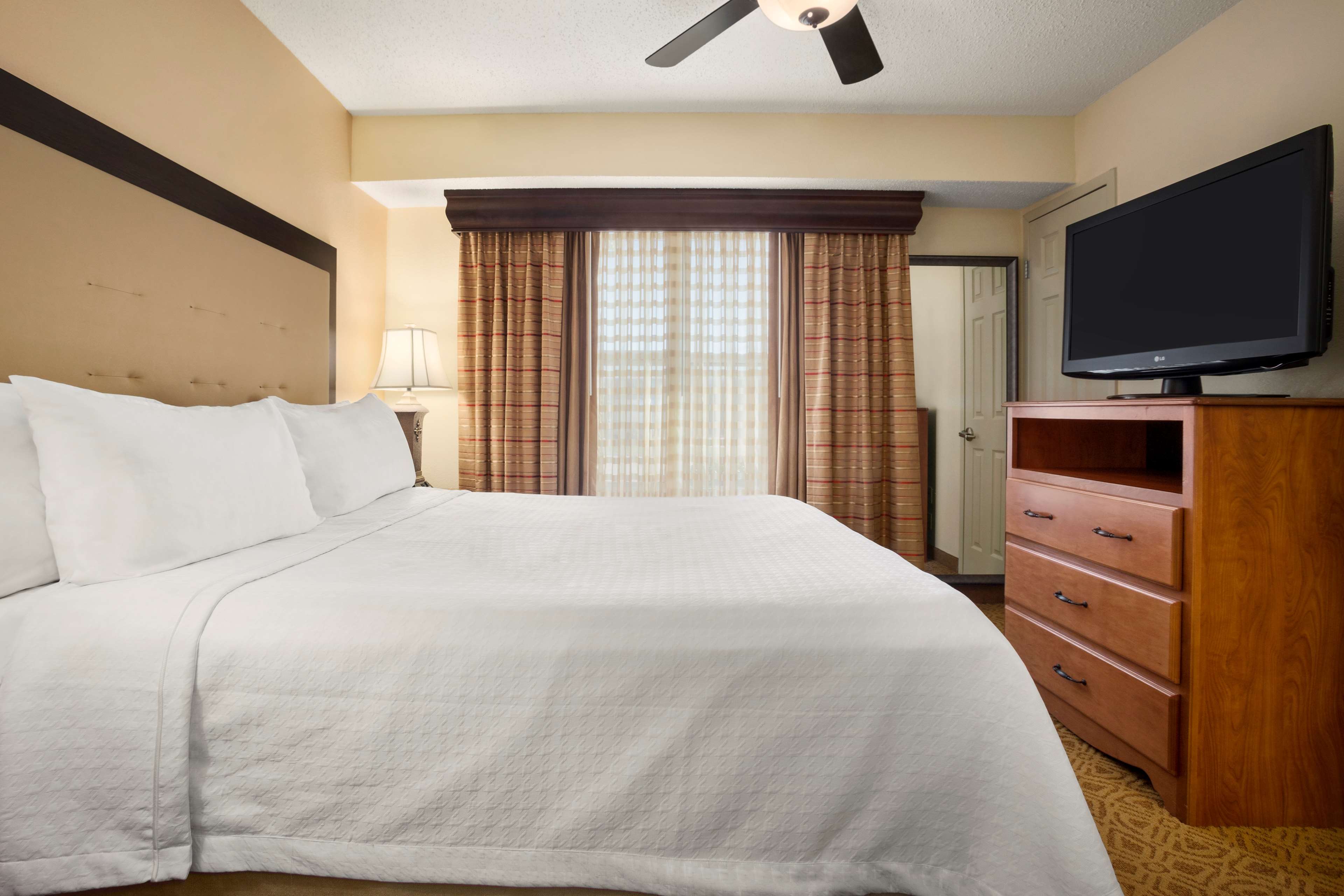 Homewood Suites by Hilton Dallas-Park Central Area 9169 Markville Dr