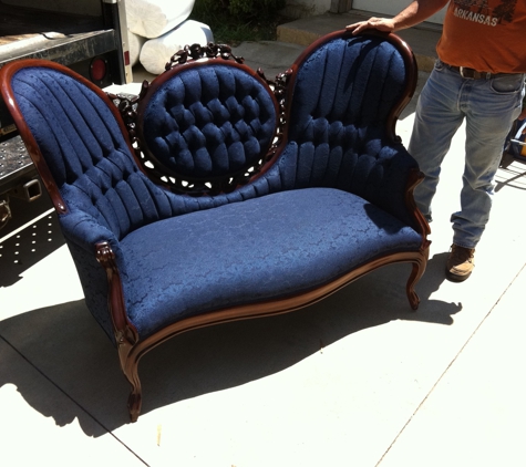 Ballew's Upholstery - Longview, TX