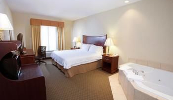 Hampton Inn & Suites Southern Pines-Pinehurst - Aberdeen, NC