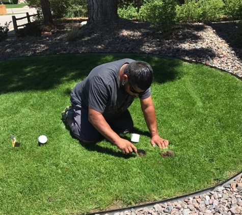 2 Guys & a Girl Lawn Care - Thornton, CO