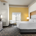 Holiday Inn & Suites Oakland - Airport by IHG