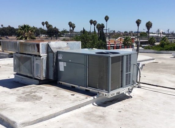 La Construction Heating And Air - Woodland Hills, CA