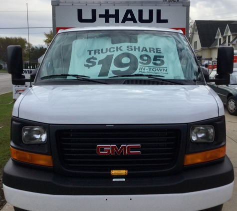 U-Haul Neighborhood Dealer - Aurora, IL