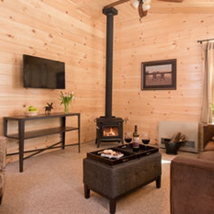 Sterling Ridge Log Cabin Resort - Jeffersonville, VT