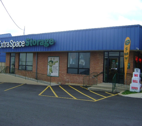 Extra Space Storage - Kensington, MD