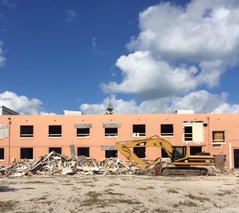 National Demolition. Old hotel demo 