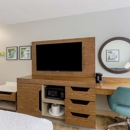 Hampton Inn Jacksonville-Downtown-I-95 - Hotels