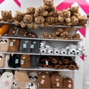 Daiso Japan - Discount Stores