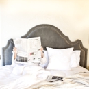 Black Walnut Inn & Vineyard - Hotels