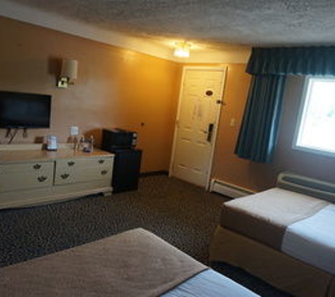 Bellevue Hotel & Suites - Bellevue, OH