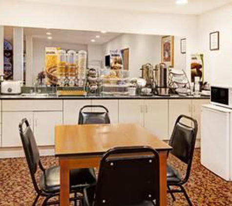 Microtel Inn and Suites - Mesquite, TX