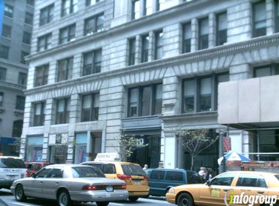 Barnes & Noble, Inc - New York, NY