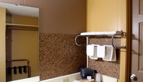 Executive Inn & Suites - Goliad, TX