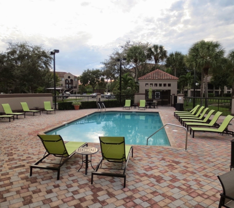 Waterview At Coconut Creek Apartments - Coconut Creek, FL