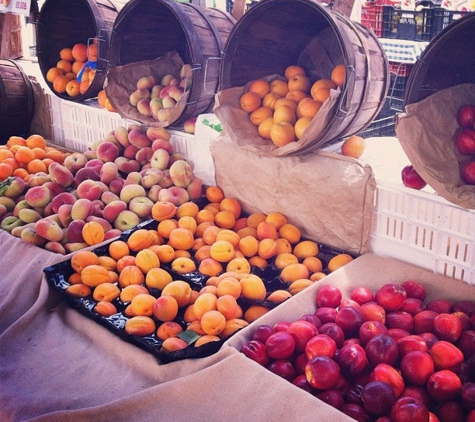 Pacific Palisades Farmers Market - Pacific Palisades, CA