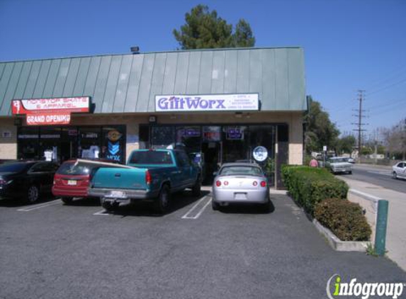 Giftworx - Van Nuys, CA