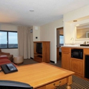 Hilton Chicago/Oak Brook Suites - Hotels