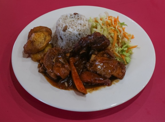 Carl's Seafood Restaurant - Little Ochi - Lauderdale Lakes, FL