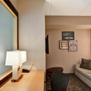 DoubleTree by Hilton Hotel Baton Rouge - Hotels