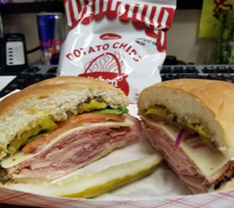 Delino's Deli & Bakery - Galesburg, IL