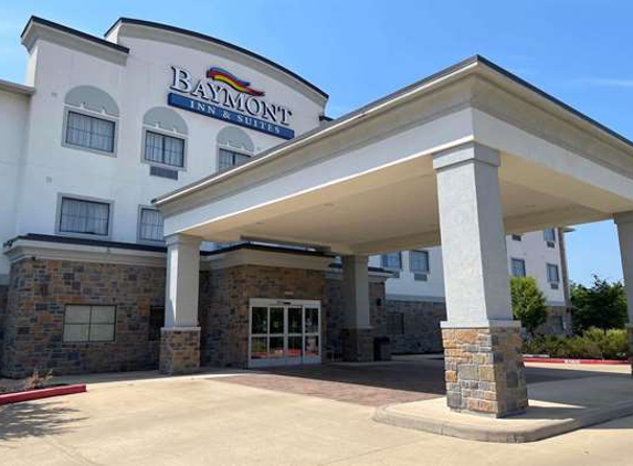 Baymont Inn & Suites - College Station, TX