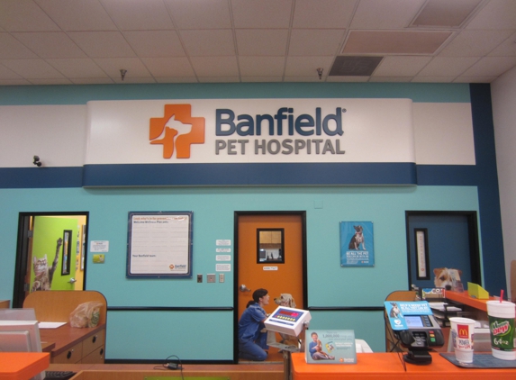 Banfield Pet Hospital - Las Vegas, NV
