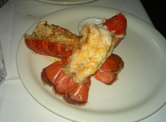 Delmonico's Lobster House - Encino, CA