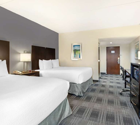 Best Western Hartford Hotel & Suites - Hartford, CT