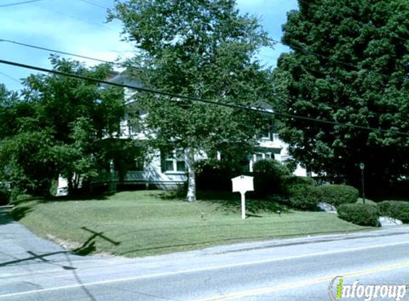 H L Young & Company Memorial Home - Franklin, NH