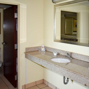 Comfort Inn & Suites Tavares North - Tavares, FL