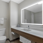 Holiday Inn Express & Suites Charlotte by IHG