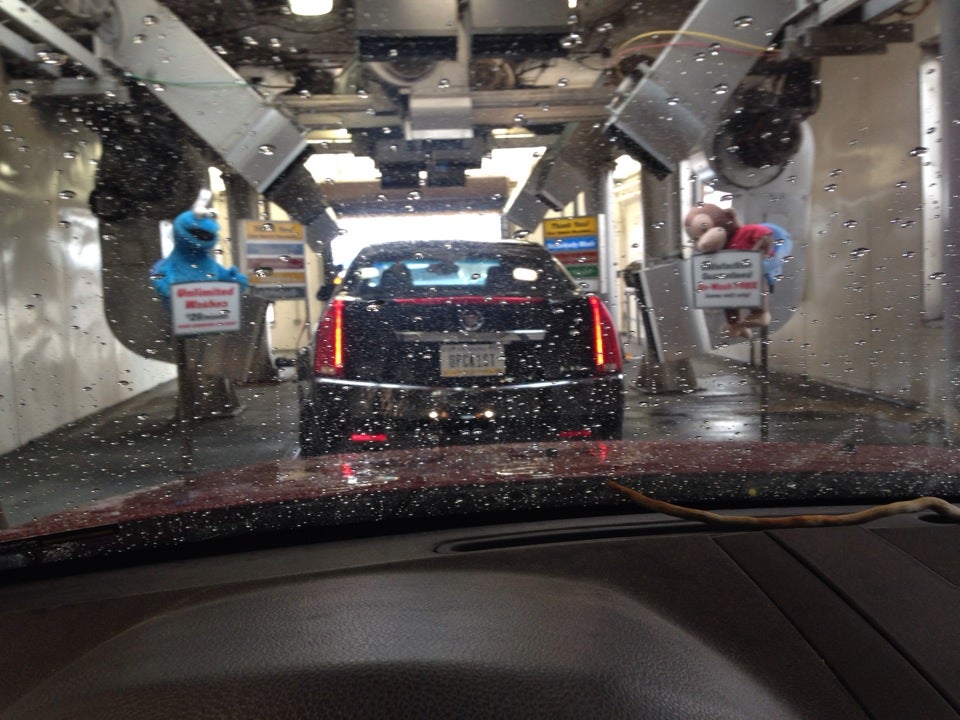 Touchless Car Wash, Mike's Mobil
