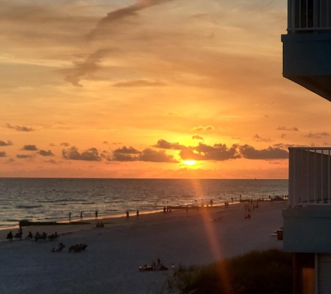 Caddy's Madeira Beach - Madeira Beach, FL