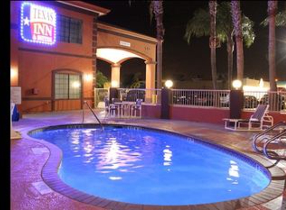 Texas Inn & Suites at La Plaza Mall and McAllen Airport - Mcallen, TX