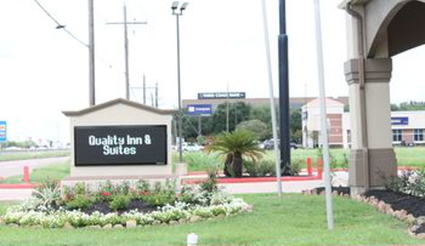 Quality Inn & Suites Port Arthur - Nederland - Port Arthur, TX