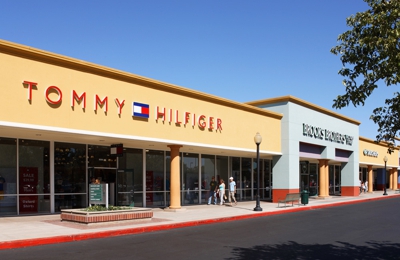 nike outlet in gilroy