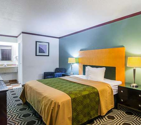 Econo Lodge - South Holland, IL