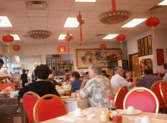 Nice Day Chinese Restaurant - Honolulu, HI