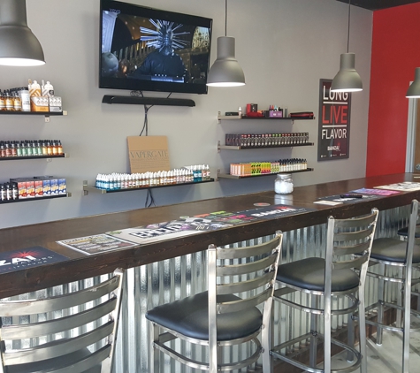 Doghouse Vapes - Largo, FL