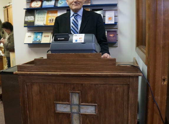 Emmanuel Libreria Cristiana - Yakima, WA