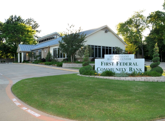 First Federal Community Bank, SSB - Paris, TX