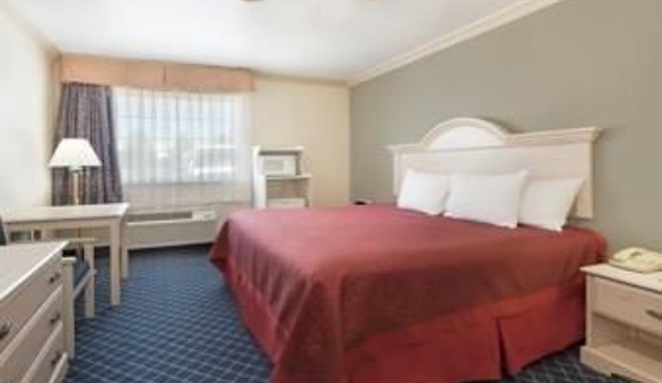 Days Inn by Wyndham Dalhart - Dalhart, TX