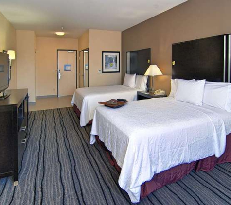 Hampton Inn & Suites Mountain View - Mountain View, CA