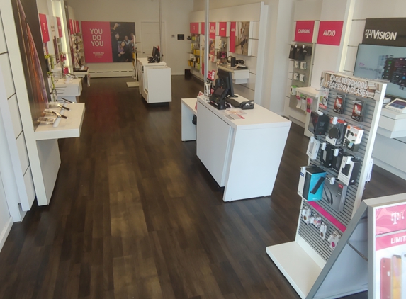 T-Mobile - Port Washington, NY