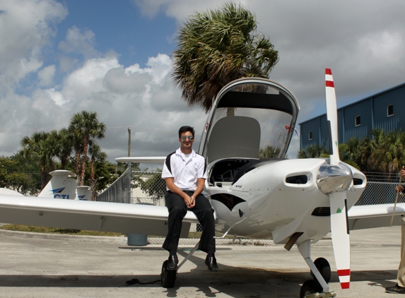CTI Professional Flight Training - Fort Lauderdale, FL