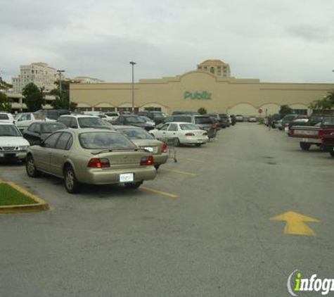 Publix Super Market on S Le Jeune Rd. - Coral Gables, FL