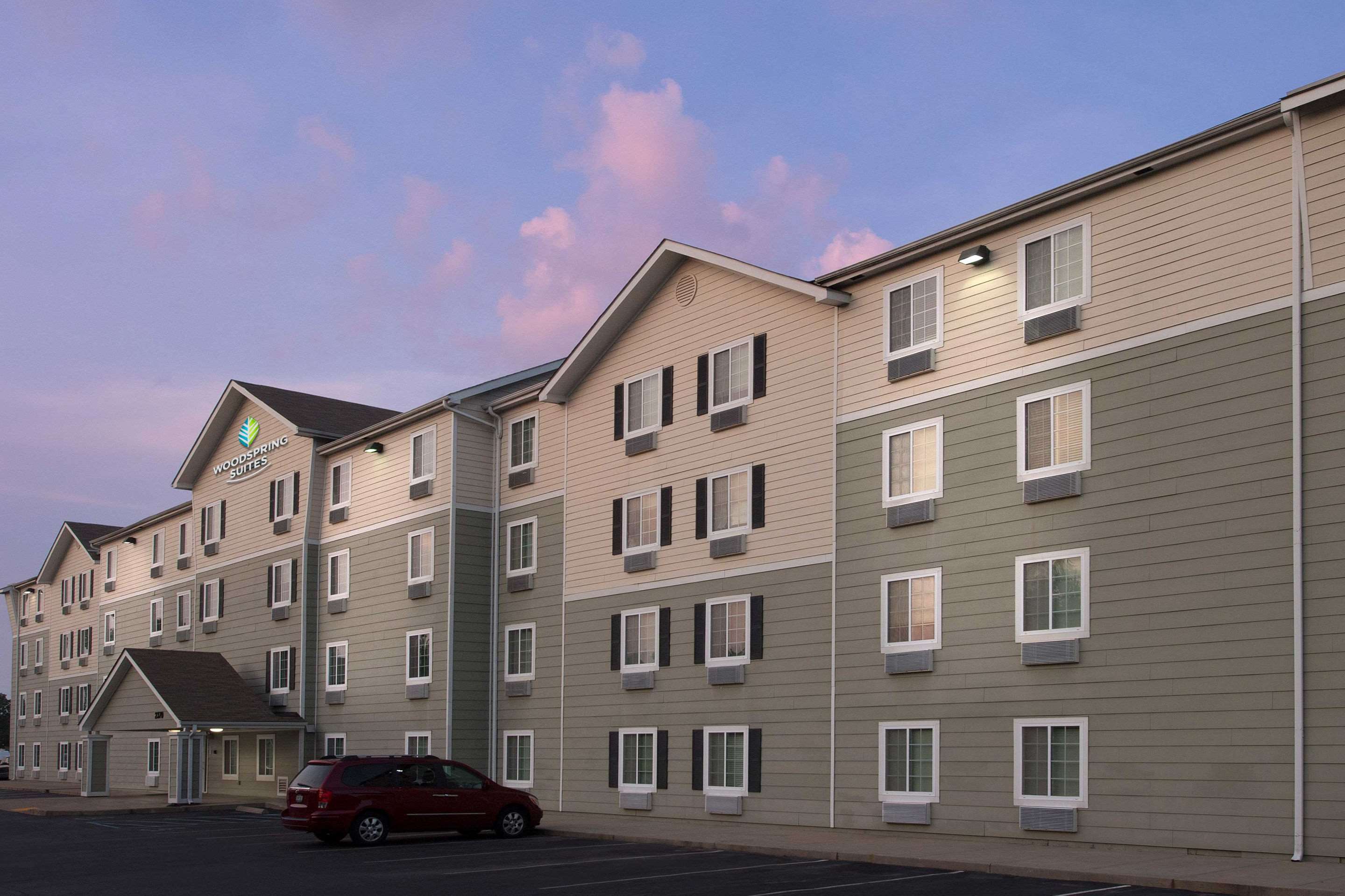 WoodSpring Suites Lexington 2370 Lake Park Rd, Lexington, KY 40502 - YP.com