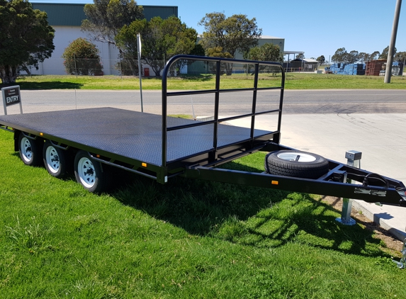 Bairnsdale Trays & Welding - Bairnsdale, VIC. 3.5 Flat Top Trailers